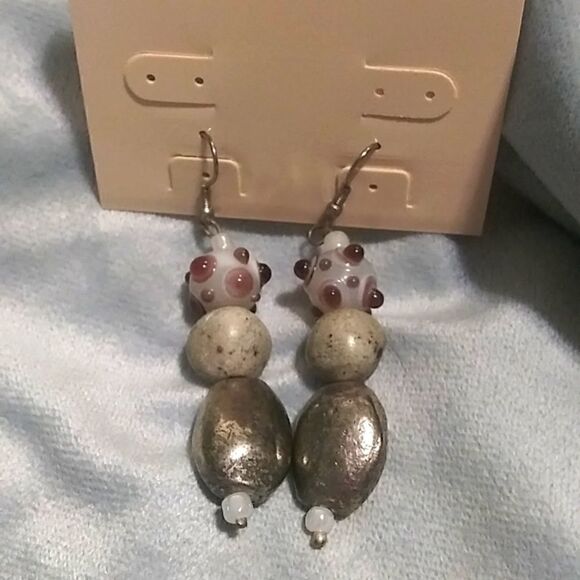 Handmade glass bead earrings   - Picture 1 of 5
